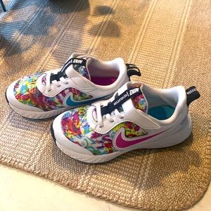 Girls Nike Revolution sz 11 sneakers